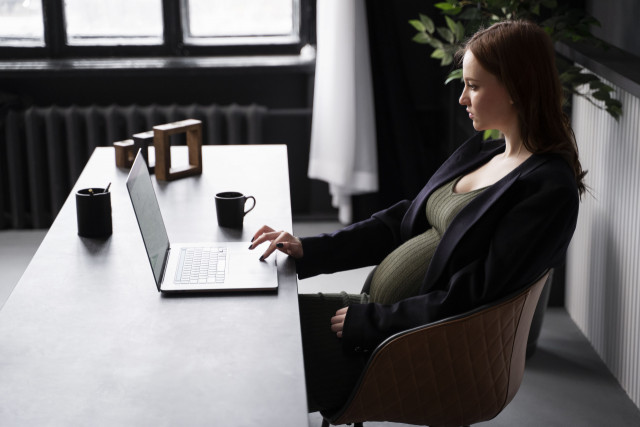 Инструкция по временному переводу беременной женщины на должность, исключающую влияние негативных производственных факторов
