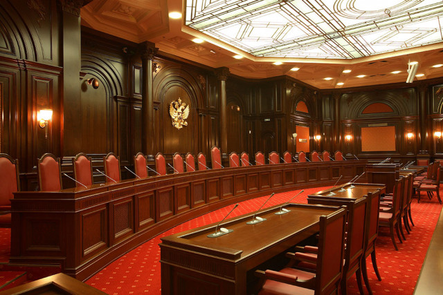 Восстановление работника по решению суда